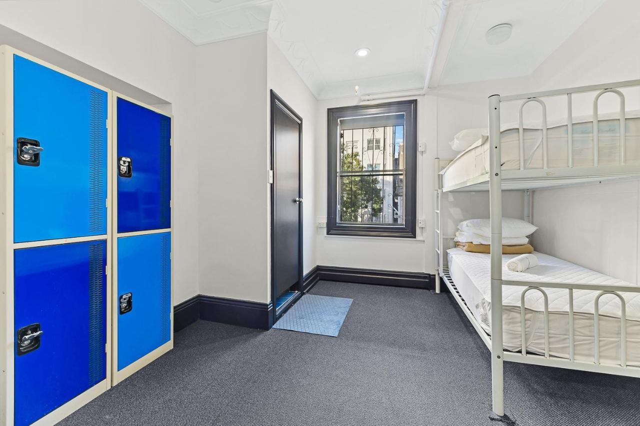 Ostello London Plane Backpackers Sydney Esterno foto