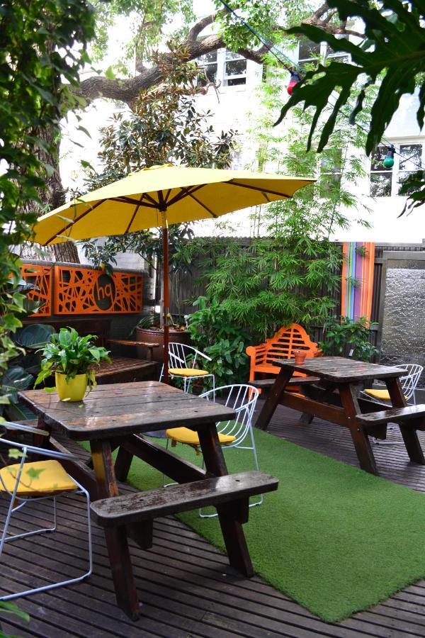 Ostello London Plane Backpackers Sydney Esterno foto